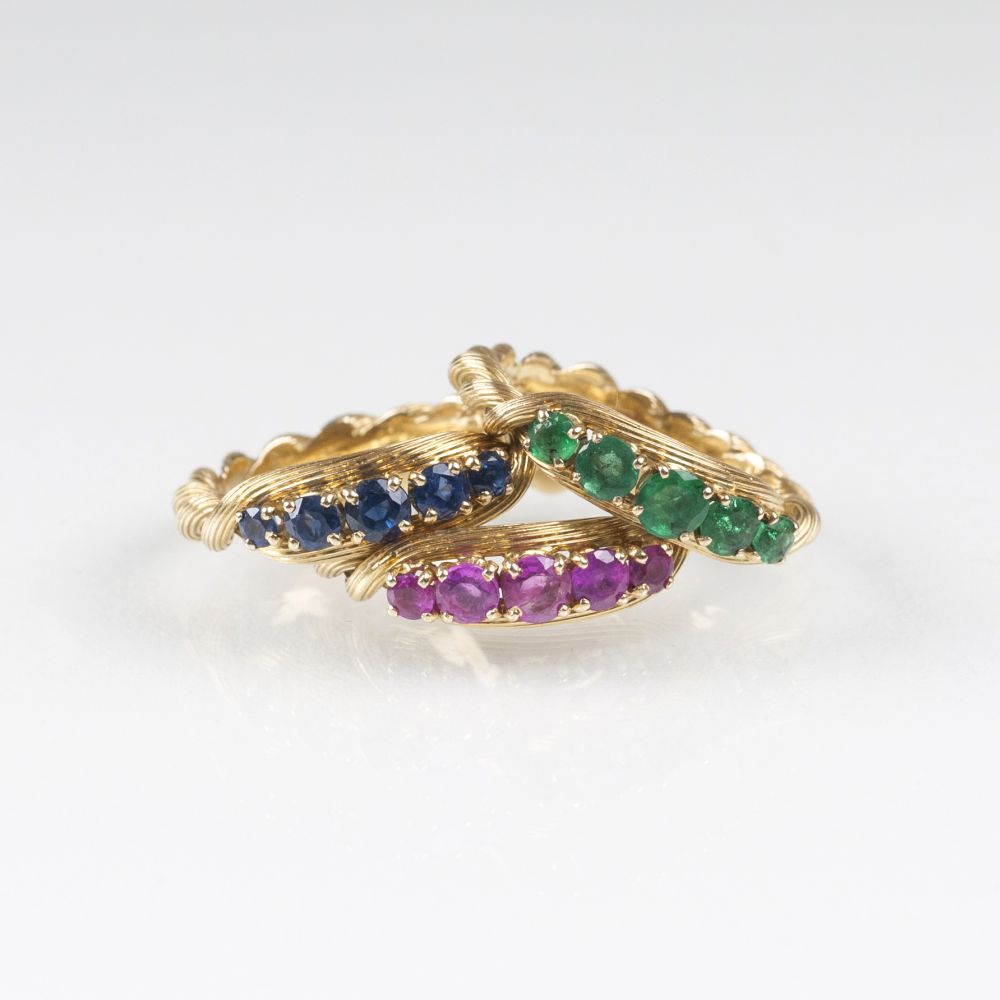 Set von 3 Gold-Ringen mit Rubinen, Smaragden und Saphiren - Bild 2