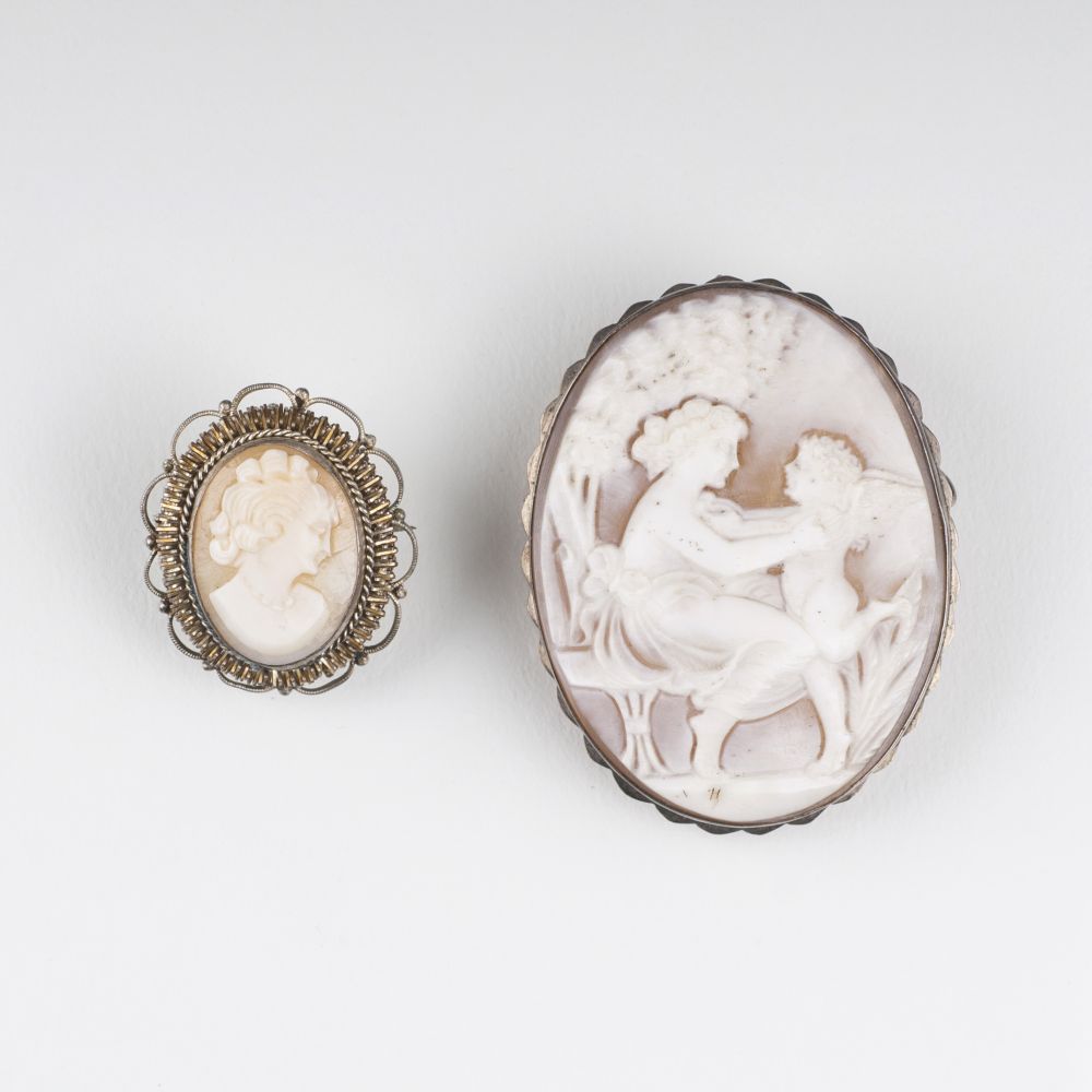 Two cameo brooches 'Amor and Psyche' and 'Lady'