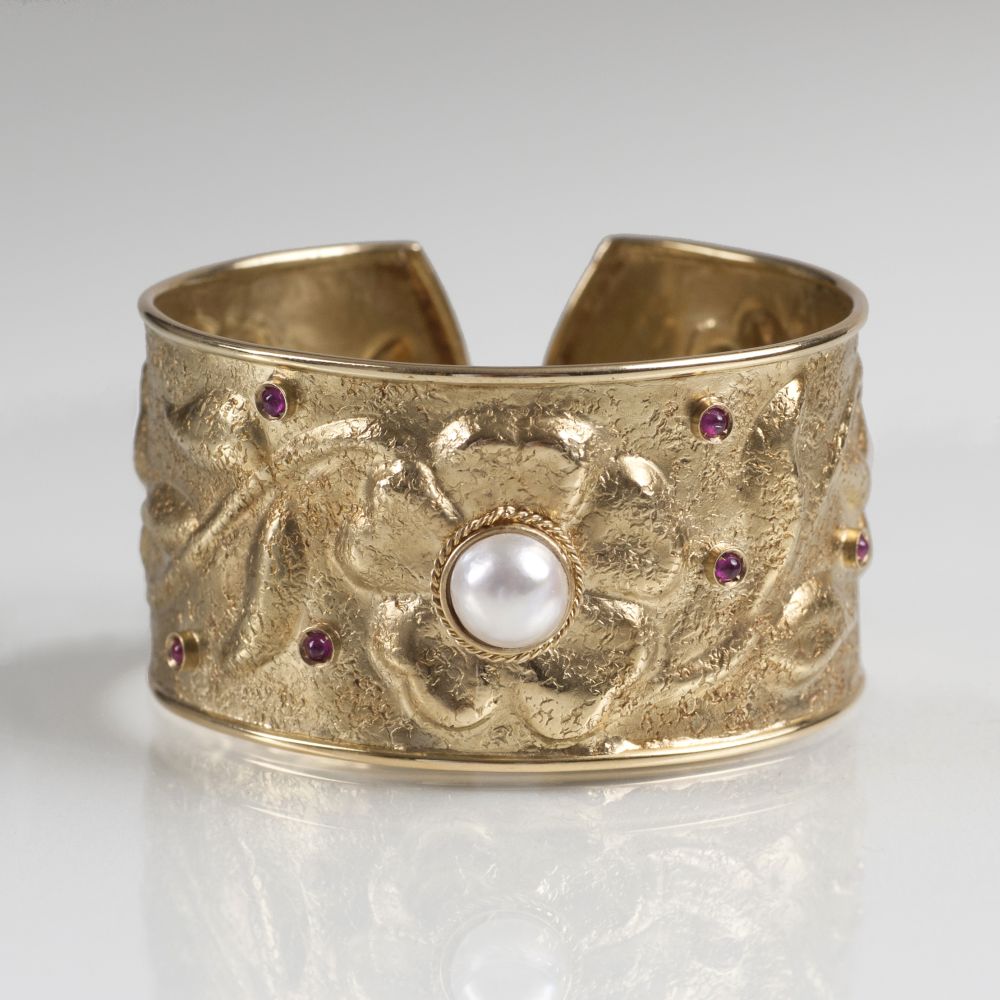 A Bangle Bracelet with Pearls and Rubies