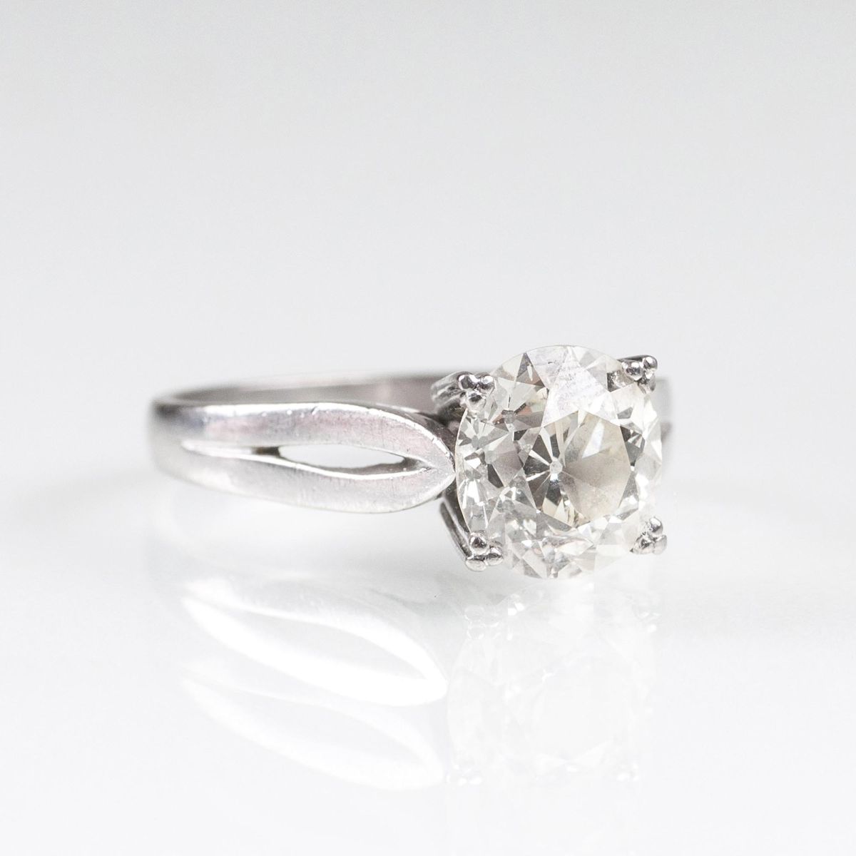 An Old European Cut Diamond Solitaire Ring - image 2