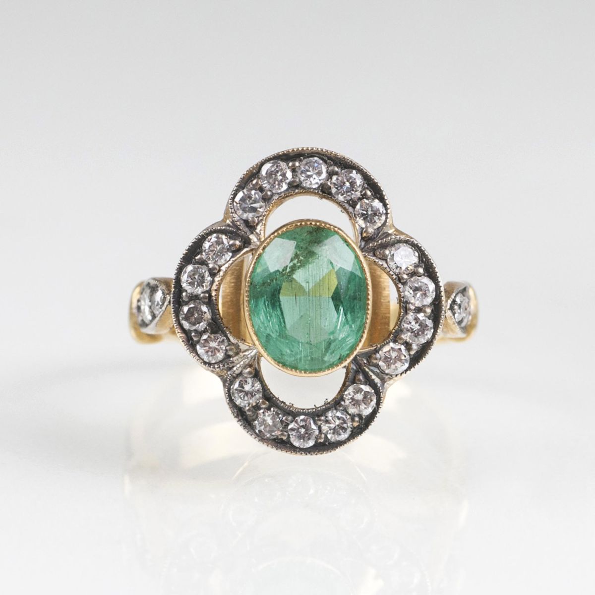 An Emerald Diamond Ring - image 2
