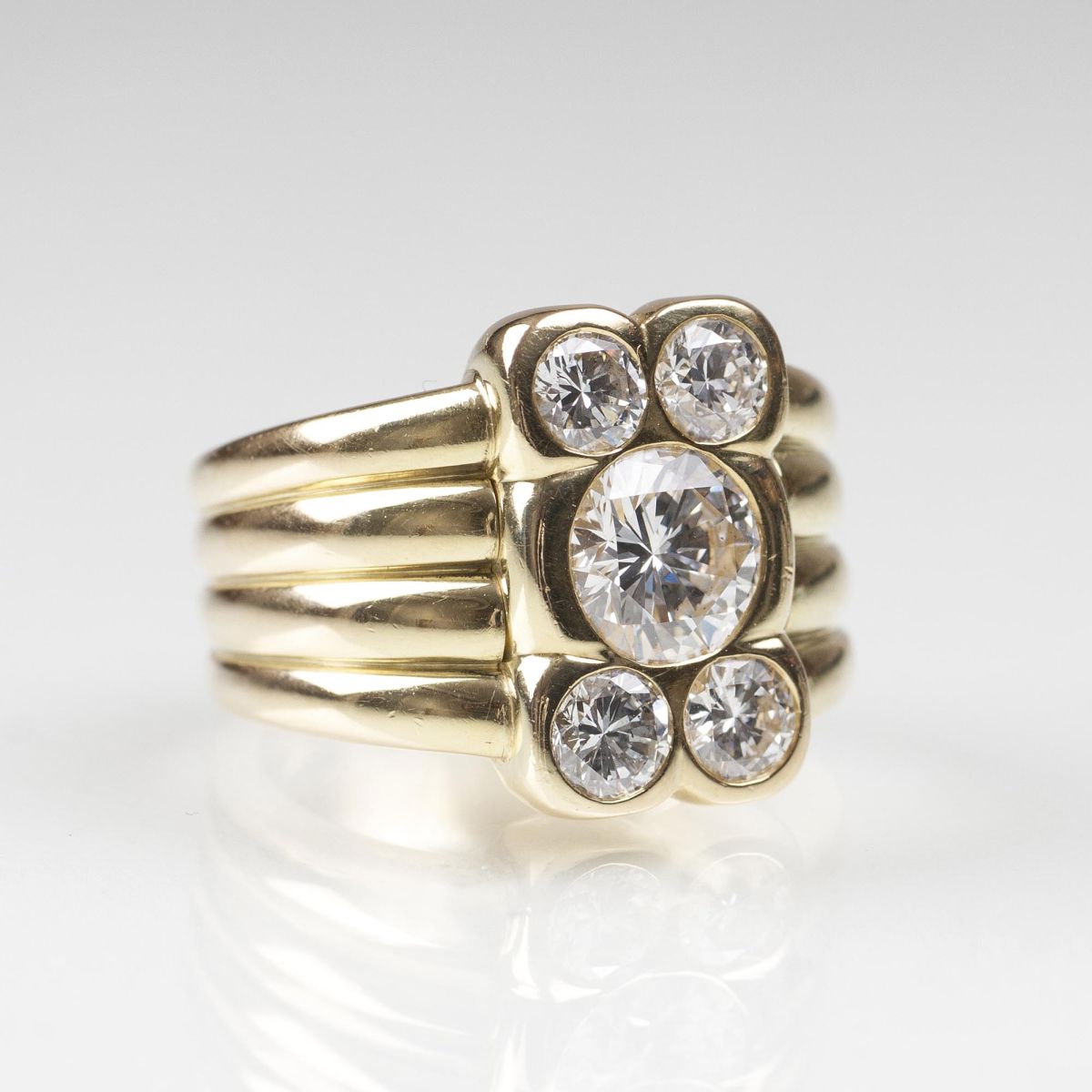 A Highcarat Diamond Ring - image 2