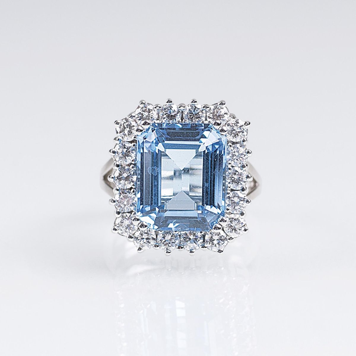 A Topaz Diamond Ring