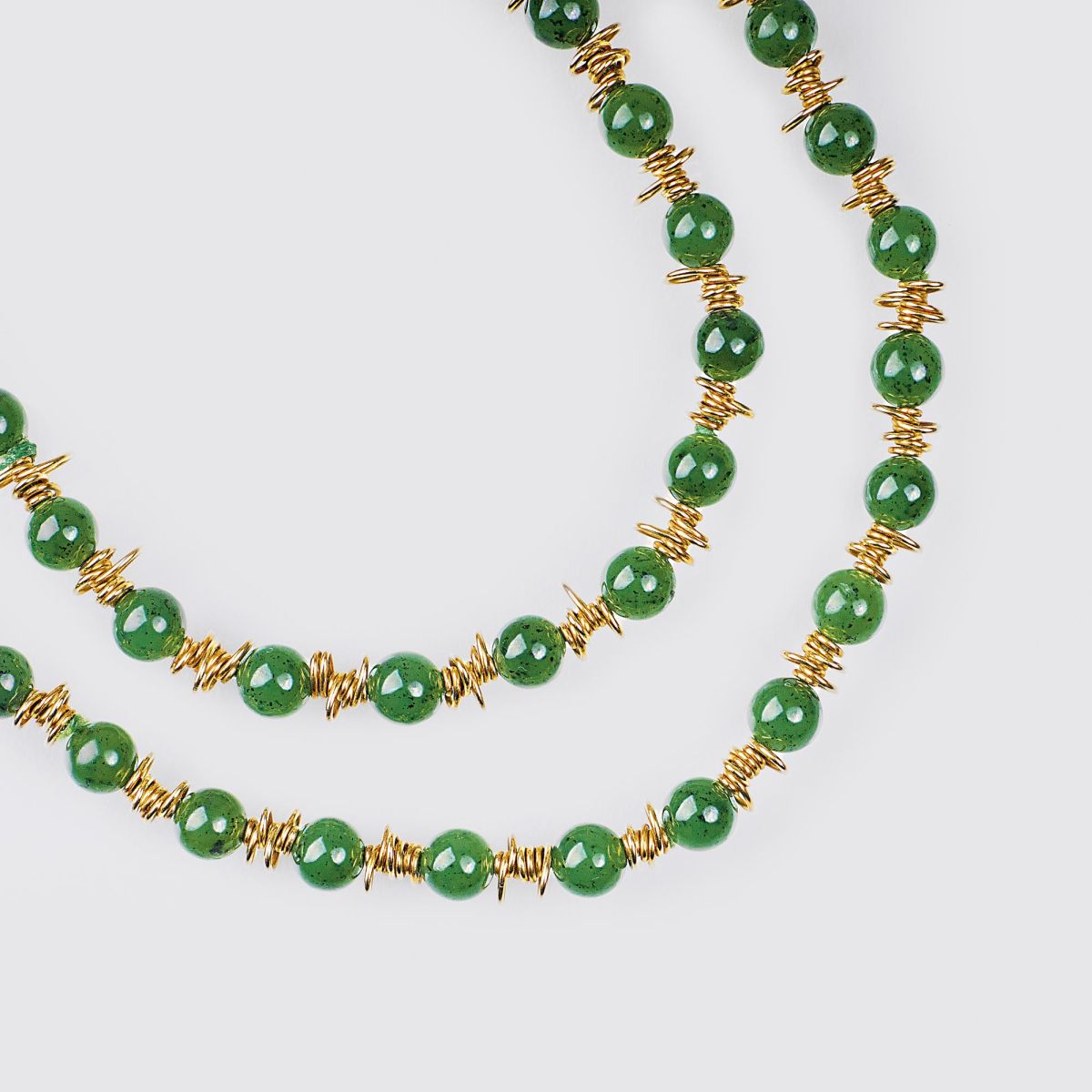 A long Nephrite Gold Necklace