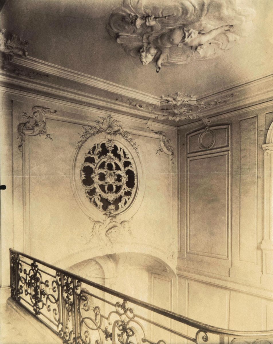 Eugène Atget - Hotel Dodun Rue Richelieu 91 Hotel Dodun Rue Richelieu 91