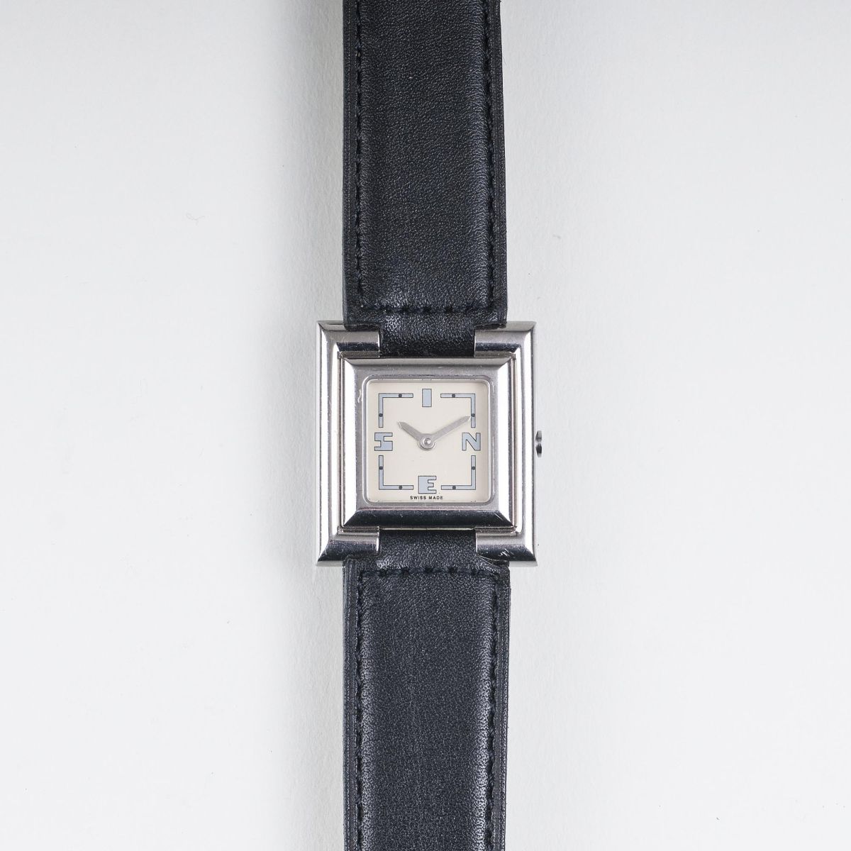 Damen-Armbanduhr von Ines de la Fressange