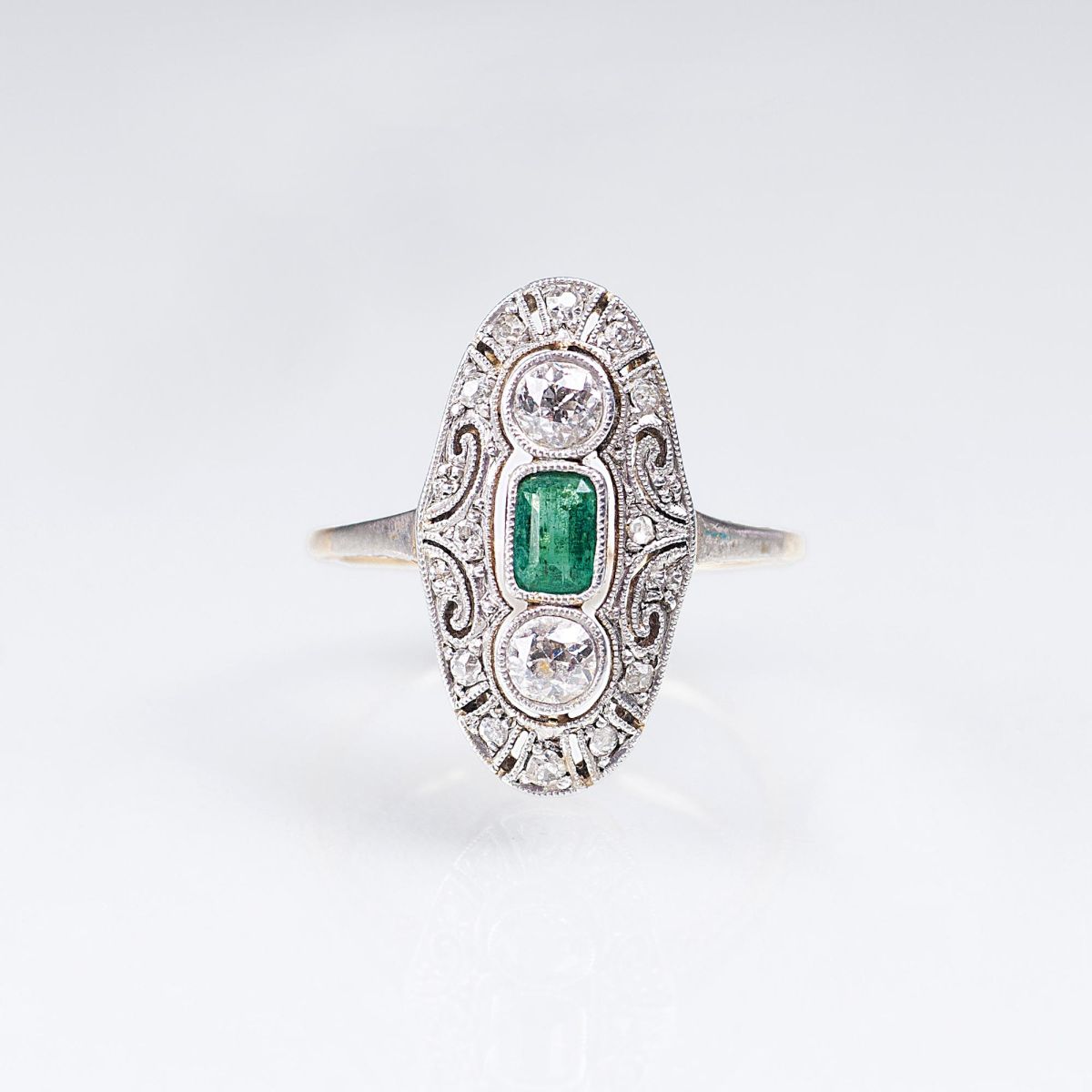 An Art Nouveau Emerald Diamond Ring