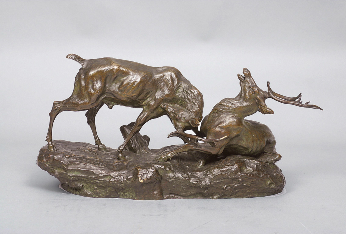 Große Bronzeplastik 'Kämpfende Hirsche'