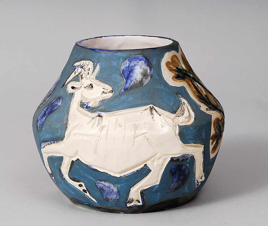 A vase 'Chèvres'