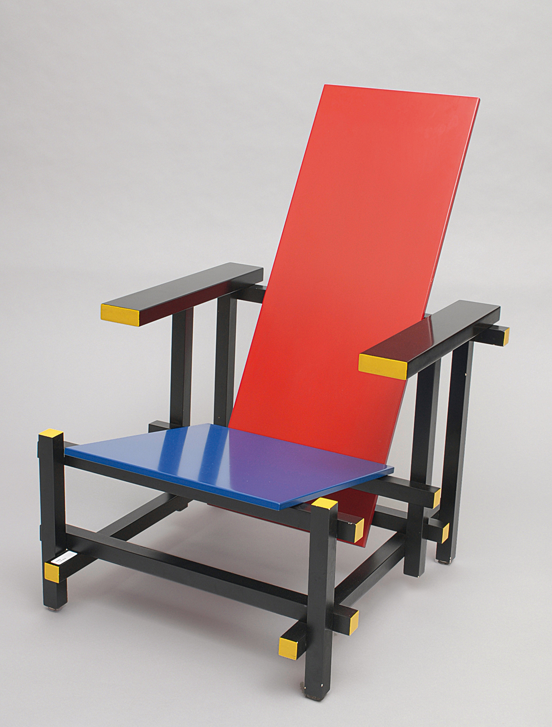 An armchair 'Red/Blue'