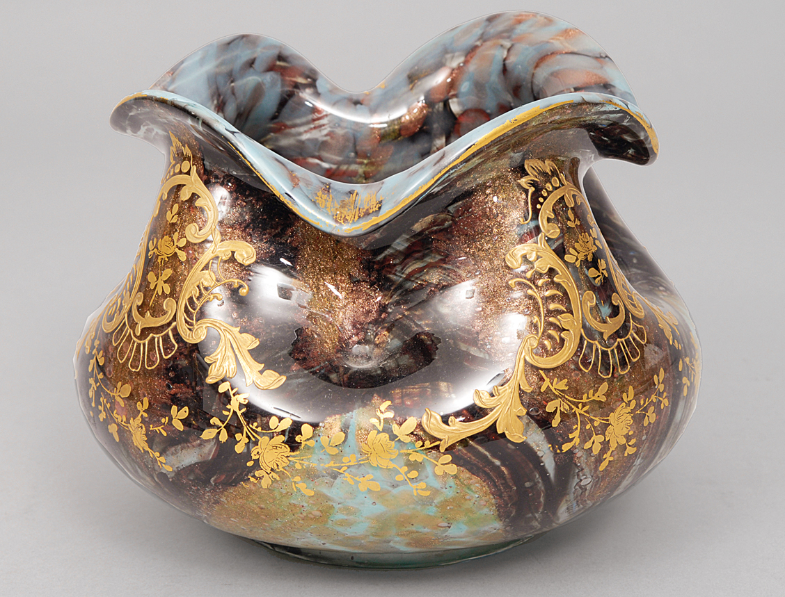Jugendstil-Vase mit Gold-Dekor