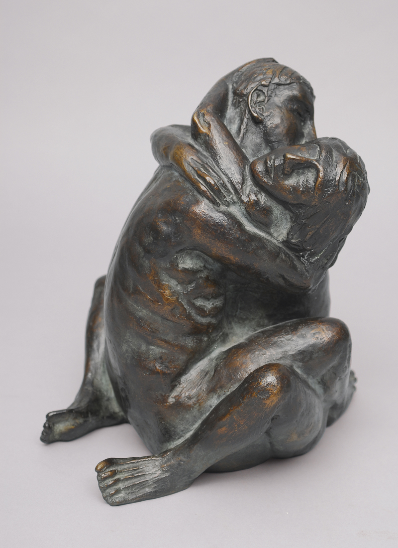 A bronze figure 'Lovers'