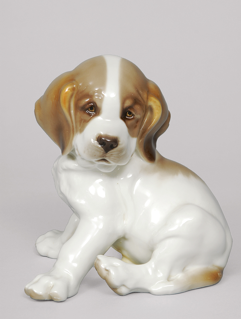 A figure of a puppy