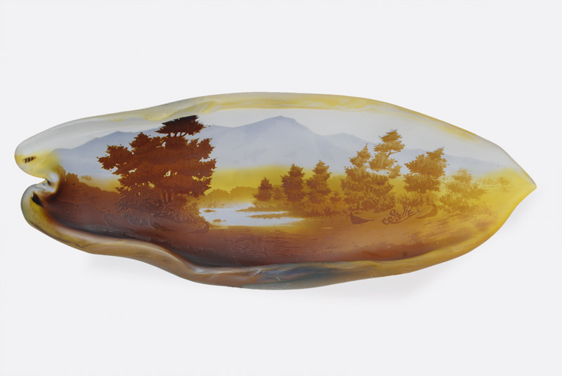 An Art Noveau cameo bowl with landscape