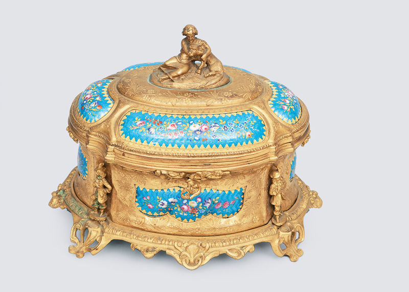 A Parisian casket with giled bronze and enamel-decor from Tahan