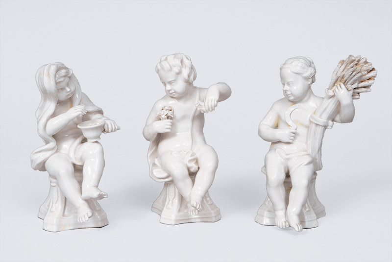 A set of 3 season figurines