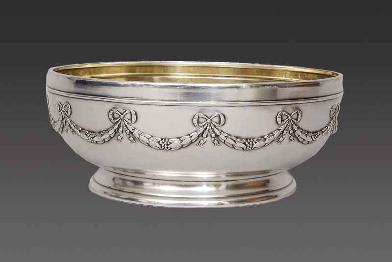 A bowl with garland decoration