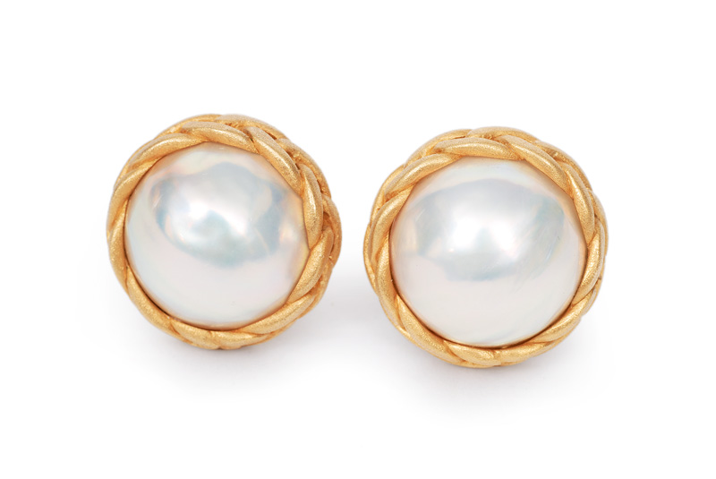 A pair of mabé pearl earclips