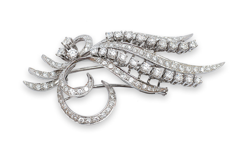 A flower brooch with diamonds