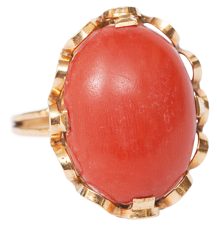 An antique coral ring