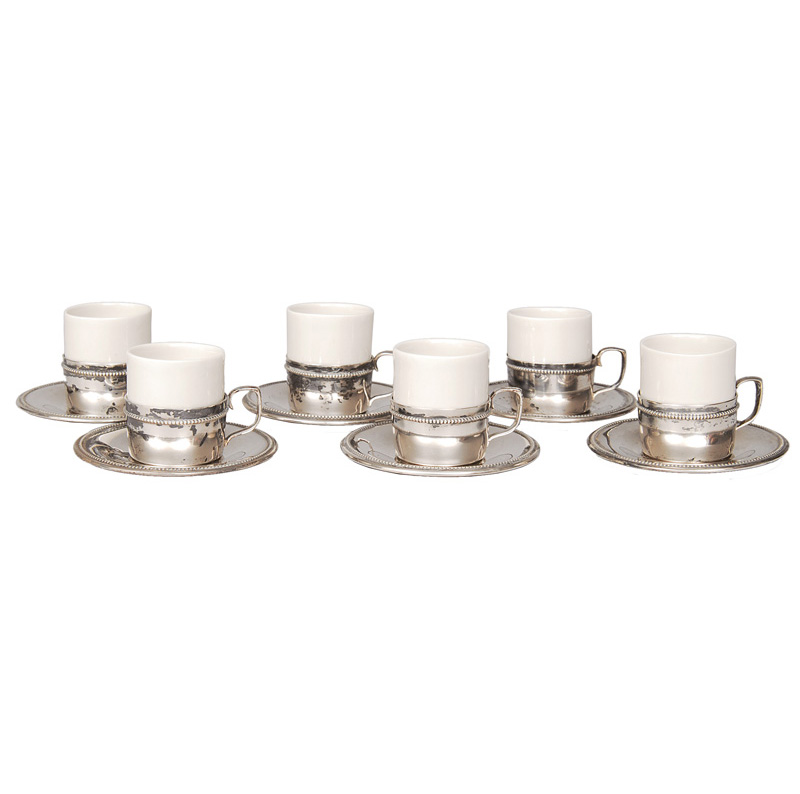 A set of 6 mocha cups with pearl-shaped rim
