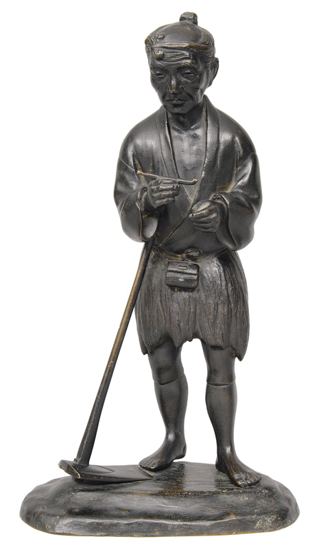 Bronze-Figur - Landmann mit Pfeife und Hacke