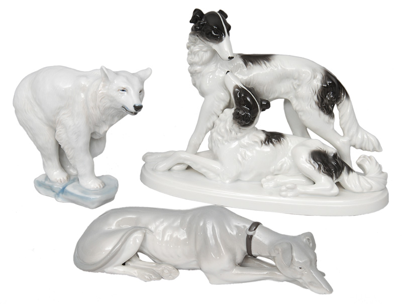 A set of 3 animal figurines