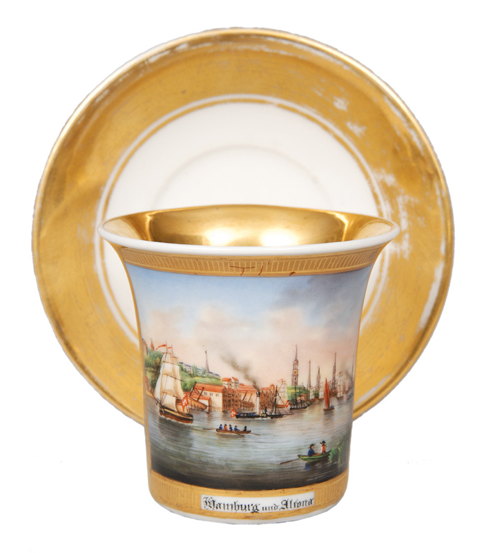 A cup with Hamburg-painting
