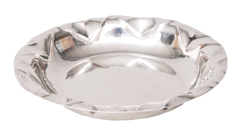 An Art Déco bowl with geometrical decor