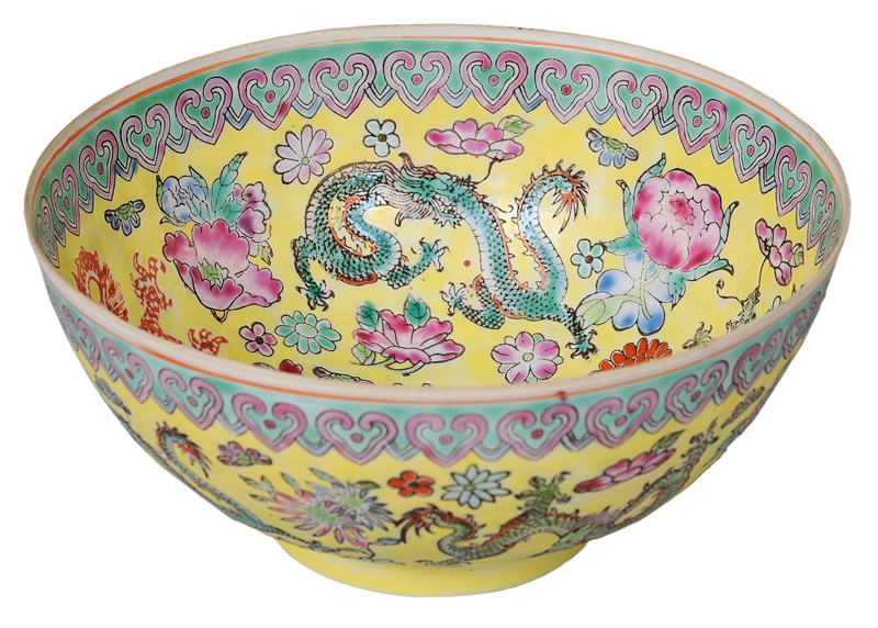 A thin eggshell bowl with dragons