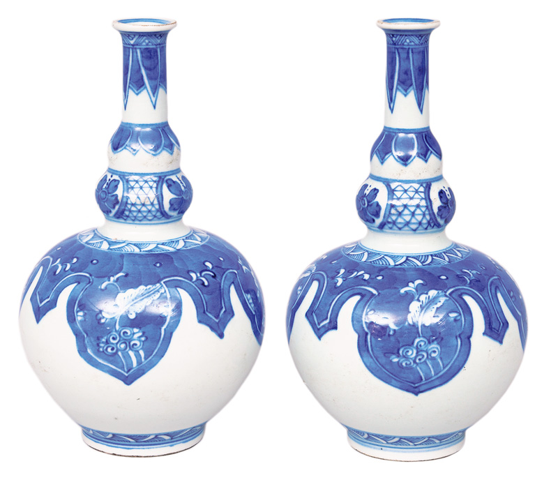 A pair of double-gourd vases