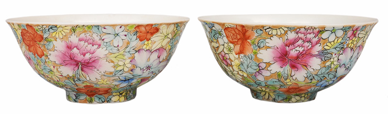 A pair of bowls with Millefleurs decoration