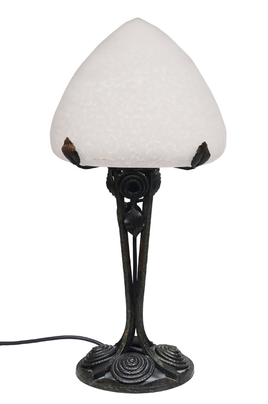 An Art Nouveau table lamp