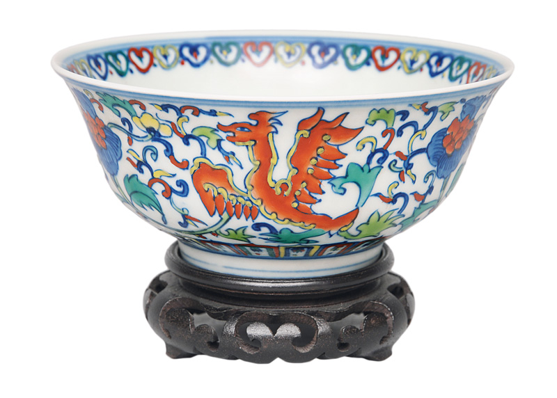 A Doucai-bowl with phoenix