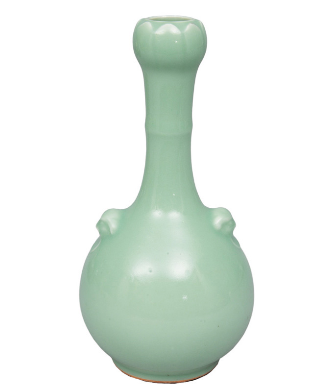 A celadon "garlic head" vase