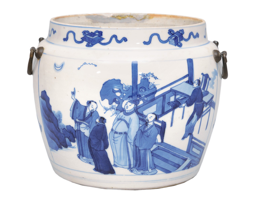 A fine shoulder pot with scholars watching the moon