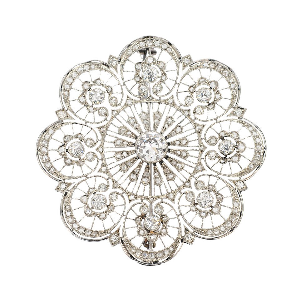 An Art-Nouveau diamond brooch