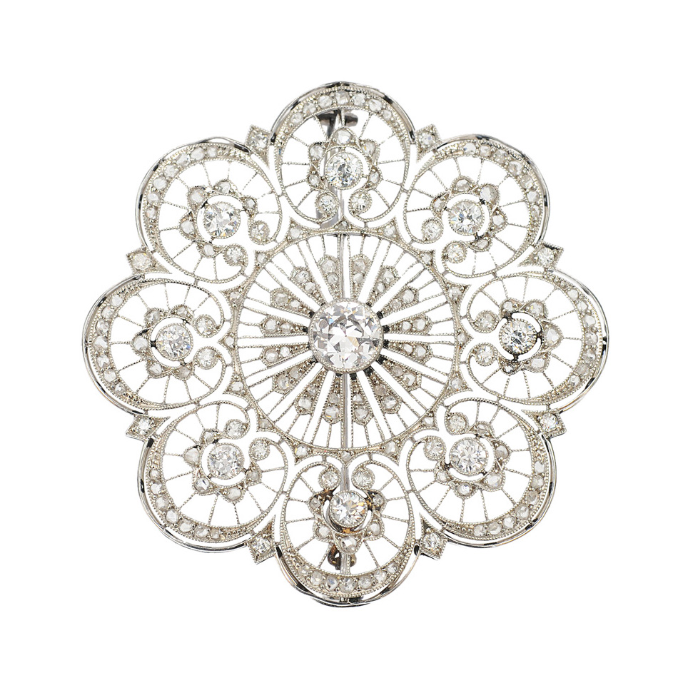 An Art-Nouveau diamond brooch