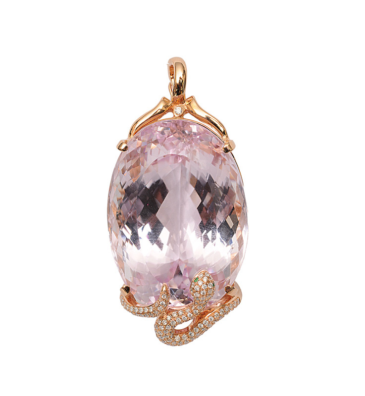 A kunzite diamond pendant