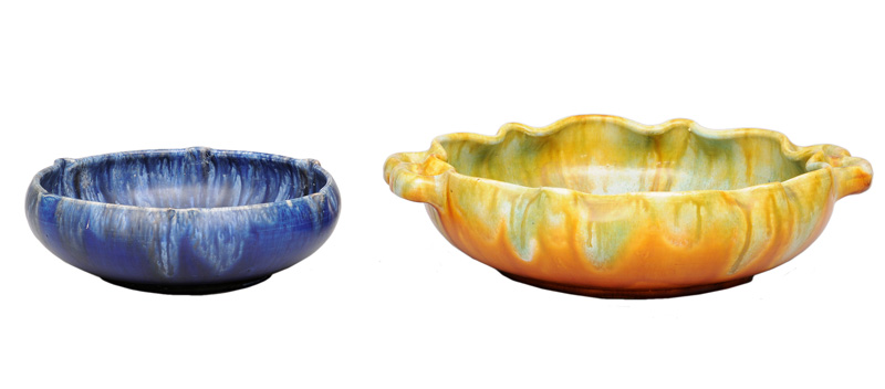 A set of 2 Art Nouveau bowls