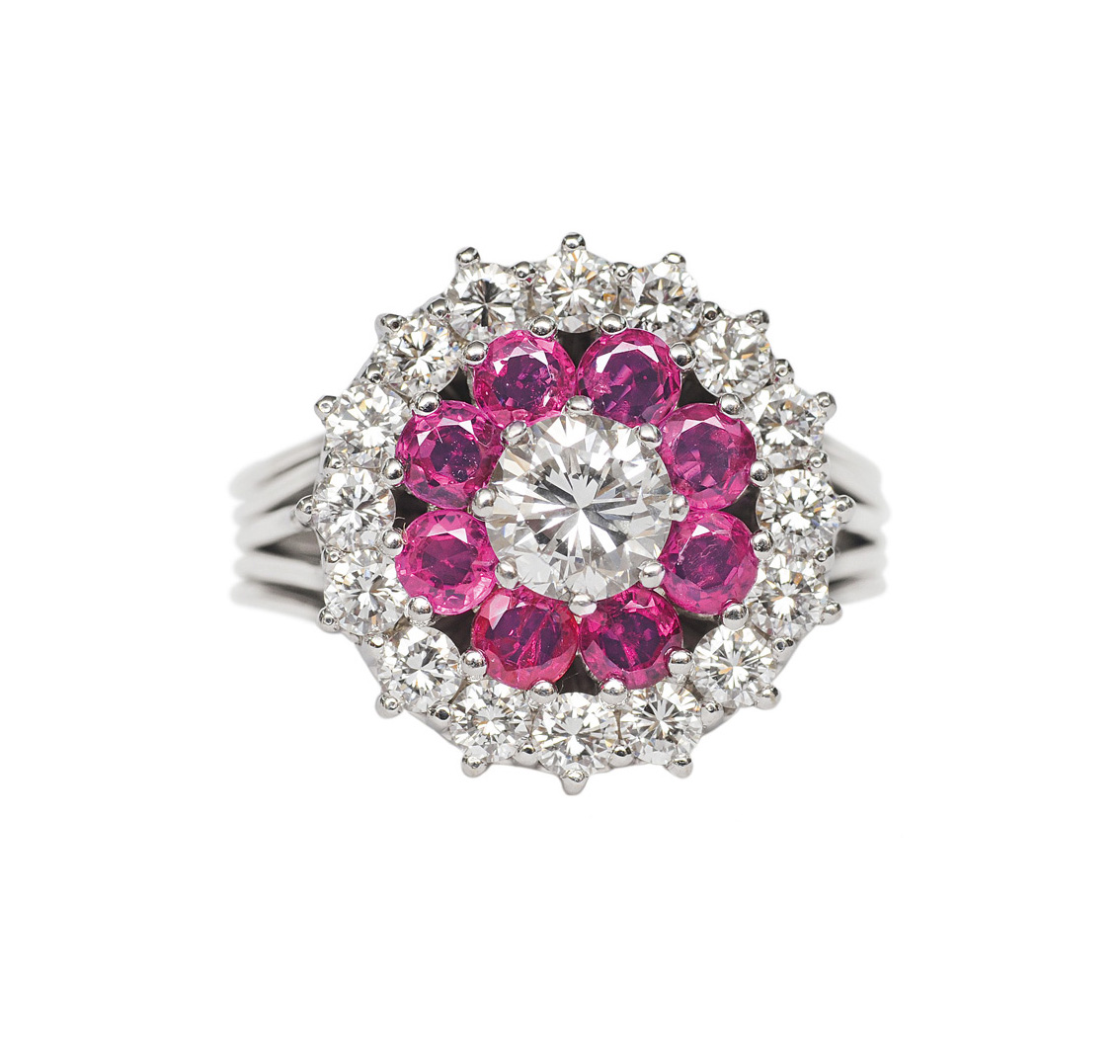 A ruby diamond ring A ruby diamond ring