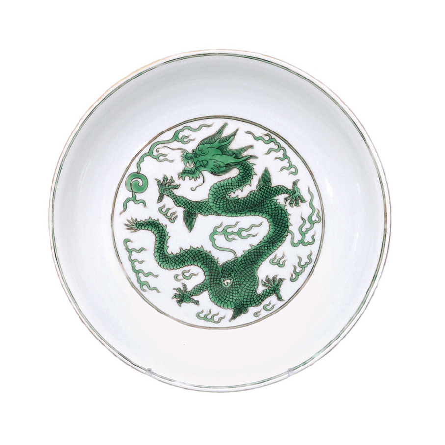 A plate with green dragon