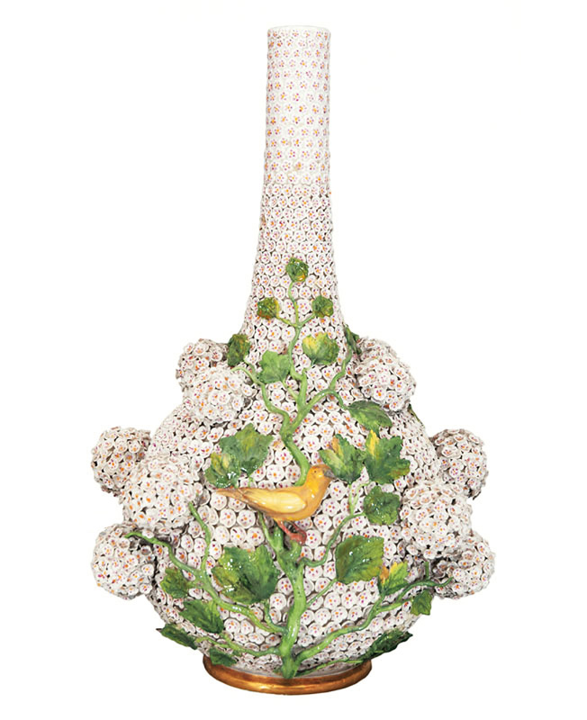 Große Schneeball-Vase mit Singvogel