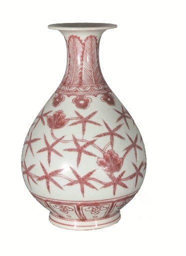 A bottle vase 'Yuhunchuping' with musk mallow decoration