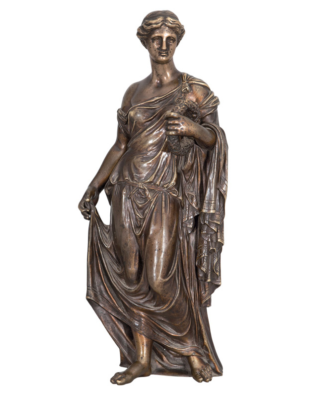 Klassische Bronze-Figur 'Stehende im Chiton gekleidet'