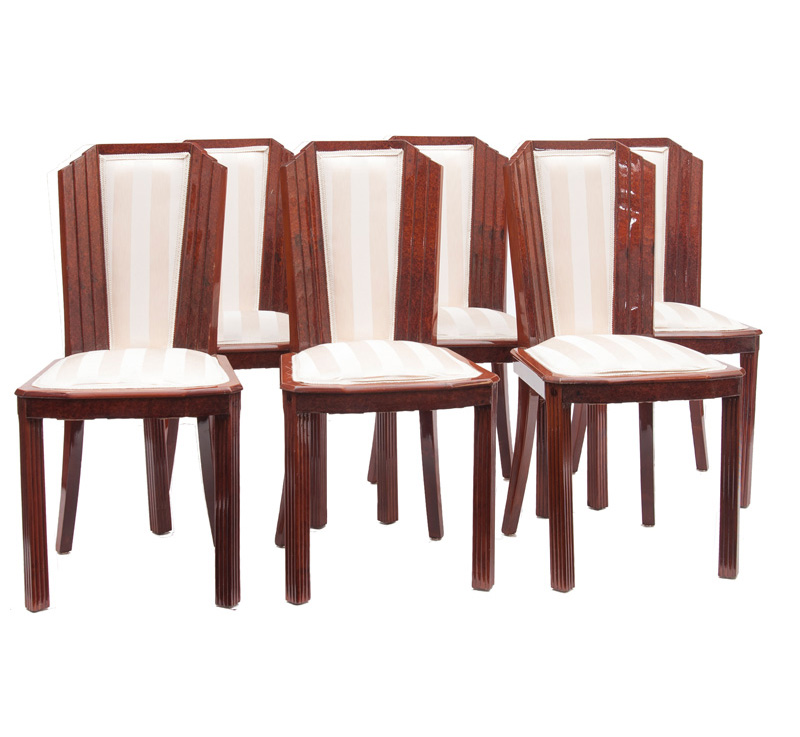 Art-Déco-Esstisch mit 6 passenden Stühlen