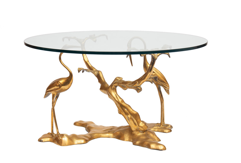 A modern couch table 'Egret'