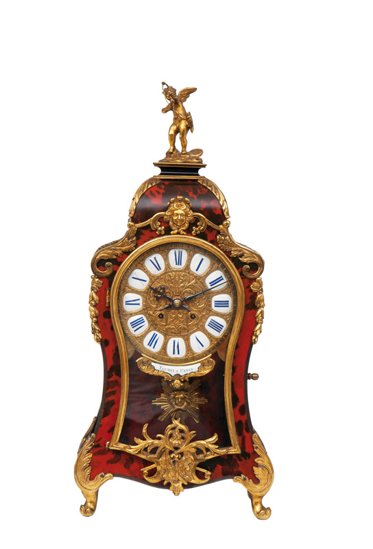 A mantle clock in Boulle style