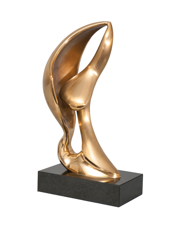 A modern bronze sculpture 'Sailing'