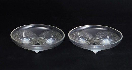 A  pair of glass bowls 'Volubilis'